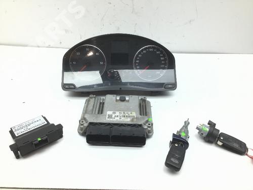 Engine control unit (ECU) VW GOLF V Variant (1K5) 1.9 TDI (105 hp) 12110895