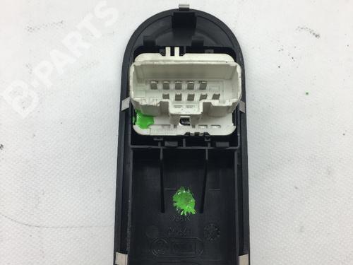 Switch RENAULT CLIO III (BR0/1, CR0/1) 1.2 16V (BR0P, CR0P) | BP6938862I30 