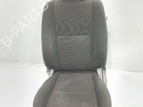 Sæde venstre fortil MITSUBISHI LANCER VIII Sportback (CX_A) 1.8 Flex (CX3A, CX6A) (140 hp) 31997366