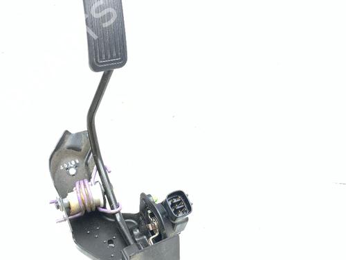 Pedal Pedal TOYOTA AVENSIS (_T25_) 1.8 VVT-i (ZZT251_, ZZT251R) (129 hp) 33944739 33944739