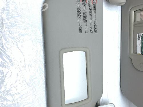 Right sun visor RENAULT CLIO III (BR0/1, CR0/1) 1.2 16V (BR02, BR0J, BR11, CR02, CR0J, CR11) | BP31838470I2