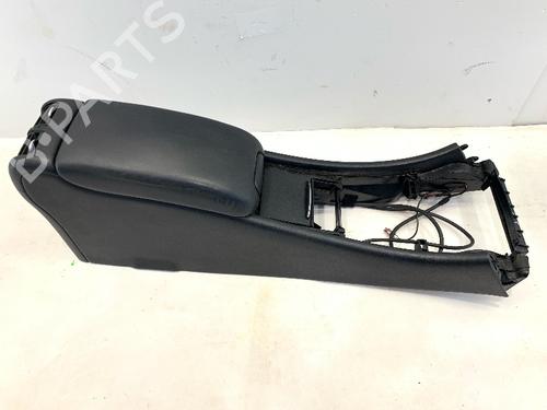 Used Armrest / Center console MERCEDES-BENZ C-CLASS T-Model (S203) C 200 Kompressor (203.242) (163 hp) 30931411