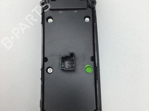 Left front window switch MERCEDES-BENZ C-CLASS (W204) C 180 CGI (204.049) | BP28104591I27 