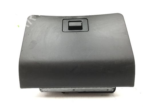 Used Glove box FORD COUGAR (EC_) 2.0 16V (131 hp) 18658193