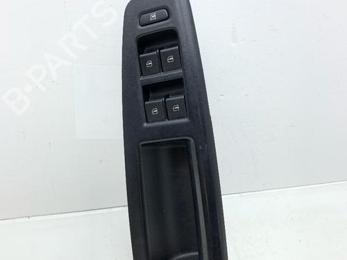 Venstre fortil elrude kontakt Venstre fortil elrude kontakt VW POLO IV (9N_, 9A_) 1.4 16V (75 hp) 36231035 36231035