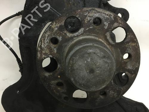 Venstre Styrespindel Lejehus MERCEDES-BENZ C-CLASS Coupe (CL203) C 180 Kompressor (203.746) | BP14585665M25 