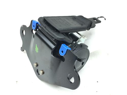 Sikkerhetsbelte bak i midten OPEL MERIVA A MPV (X03) 1.6 (E75) (105 hp) 9824849