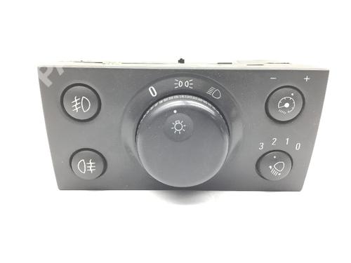 Used Headlight switch OPEL MERIVA A MPV (X03) 1.6 (E75) (105 hp) 11991961
