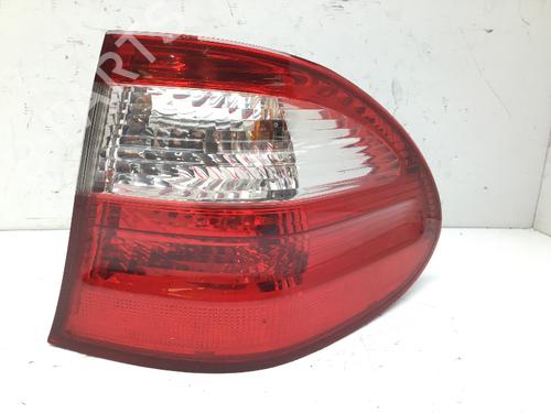 Højre baglygte MERCEDES-BENZ E-CLASS T-Model (S211) E 220 T CDI (211.206) (150 hp) 28799451