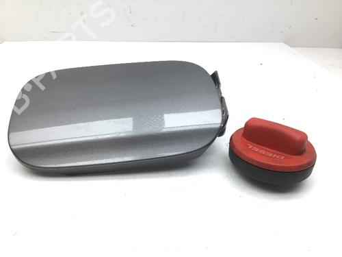 Used Fuel flap MERCEDES-BENZ B-CLASS Sports Tourer (W245) B 180 CDI (245.207) (109 hp) 23884200