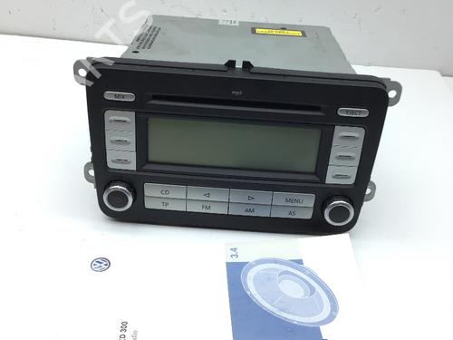 Used Radio VW GOLF V (1K1) 1.4 TSI (122 hp) 17648642