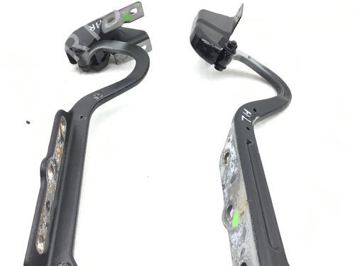 Used Hinge/Door check strap MERCEDES-BENZ CLK Convertible (A208) CLK 200 Kompressor (208.444) (163 hp) 14586668