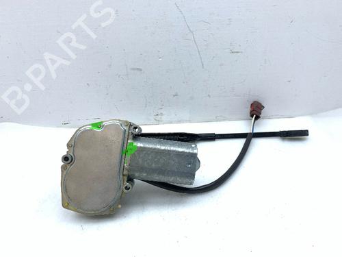 Used Rear wiper motor Rear wiper motor PEUGEOT 106 II (1A_, 1C_) 1.0 i (45 hp) 32735532 32735532