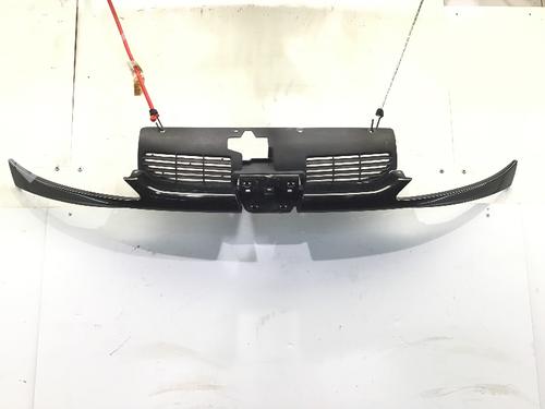 Grill PEUGEOT 206 Hatchback (2A/C) 1.6 16V (109 hp) 27349355