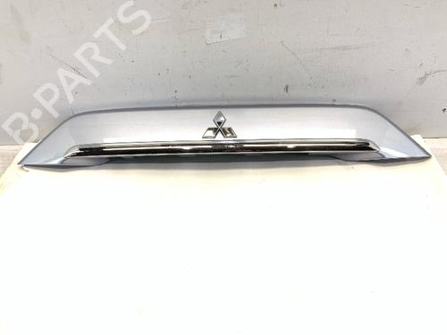 Pynteliste til bagklap Pynteliste til bagklap MITSUBISHI OUTLANDER II (CW_W) 2.2 DI-D 4WD (177 hp) 36051890 36051890