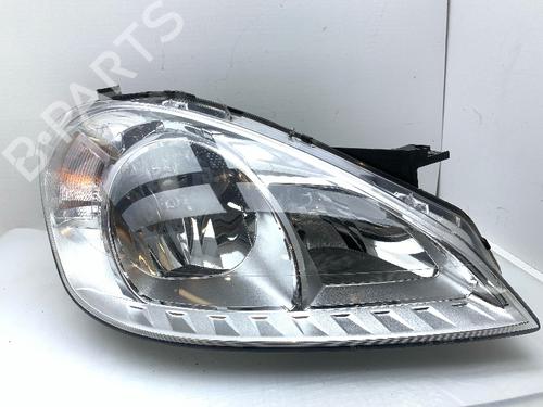 Used Right headlight MERCEDES-BENZ A-CLASS (W169) A 170 (169.032, 169.332) (116 hp) 32344292
