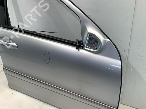 Used Right front door MERCEDES-BENZ C-CLASS T-Model (S203) C 200 Kompressor (203.242) (163 hp) 30971427