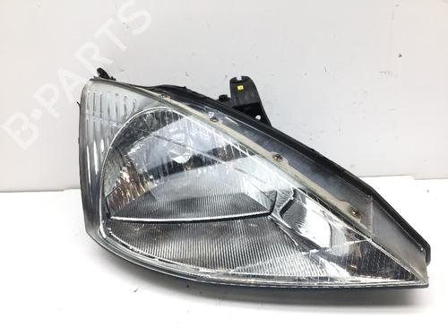 Used Right headlight FORD FOCUS I Turnier (DNW) 1.8 16V (115 hp) 17394812