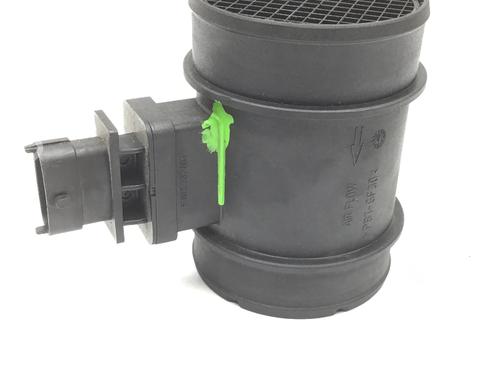 Used Mass air flow sensor OPEL VECTRA C Estate (Z02) 1.9 CDTI (F35) (150 hp) 14247313