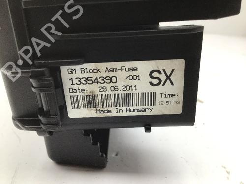 Zekeringkast OPEL MERIVA B MPV (S10) 1.4 (75) | BP23205856E1