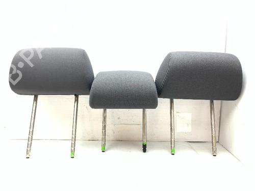 Hoofdsteun Hoofdsteun VW POLO IV (9N_, 9A_) 1.2 12V (64 hp) 33944689 33944689