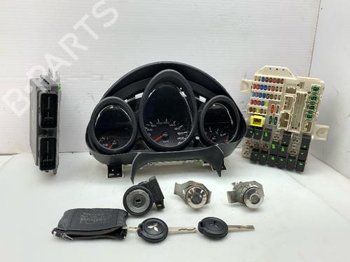 Used Engine control unit (ECU) Engine control unit (ECU) MITSUBISHI COLT VI (Z3_A, Z2_A) 1.1 (Z31A, Z32A) (75 hp) 33927375 33927375