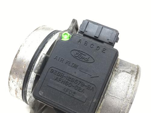 Used Mass air flow sensor FORD MONDEO I Saloon (GBP) 1.8 i 16V (115 hp) 9965637