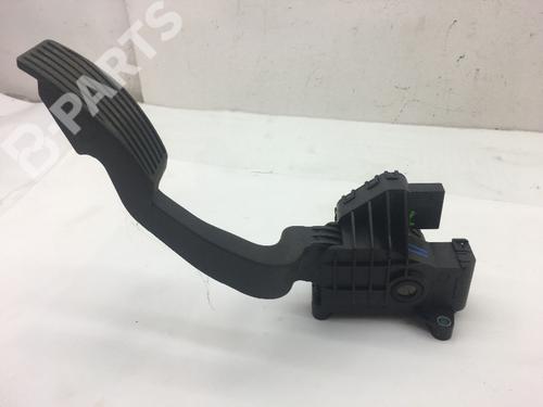 Used Pedal OPEL CORSA D (S07) 1.2 (L08, L68) (80 hp) 9040306