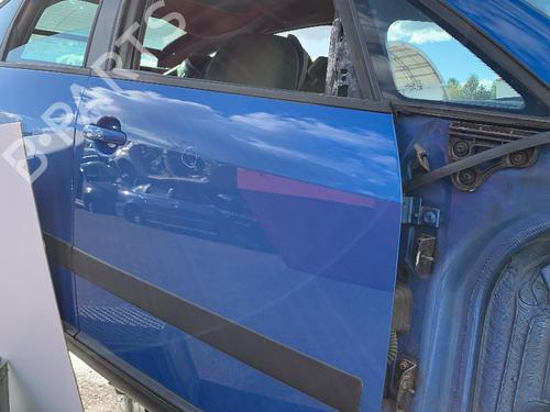 Used Right front door Right front door 39411513 39411513