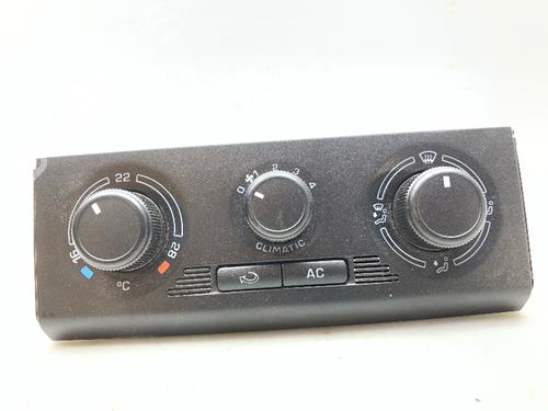 Used Climate control Climate control SKODA FABIA II (542) 1.2 (70 hp) 33984964 33984964