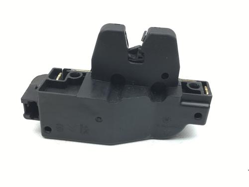 Used Tailgate lock PEUGEOT 307 CC (3B) 2.0 16V (136 hp) 10363777