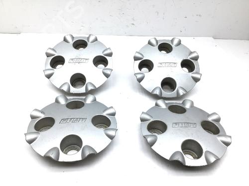 Used Hub cap FIAT BARCHETTA (183_) 1.8 16V (130 hp) 21846254