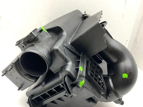 Luftfilter kasse MAZDA 6 Station Wagon (GY) 2.0 DI (GY19) (121 hp) 30470650