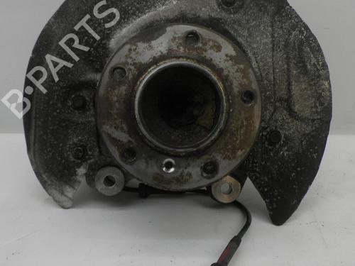 Used Right front steering knuckle BMW 1 (E81) 116 i (122 hp) 14585508