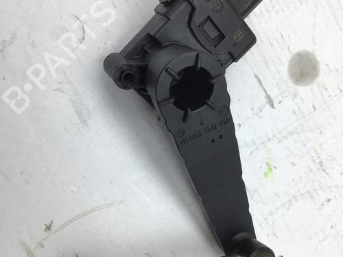 Switch NISSAN QASHQAI II (J11, J11_) 1.3 DIG-T | BP28414455I30