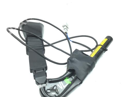 Used Front left belt tensioner OPEL OMEGA B Estate (V94) 2.2 16V (F35, M35, P35) (144 hp) 13690062