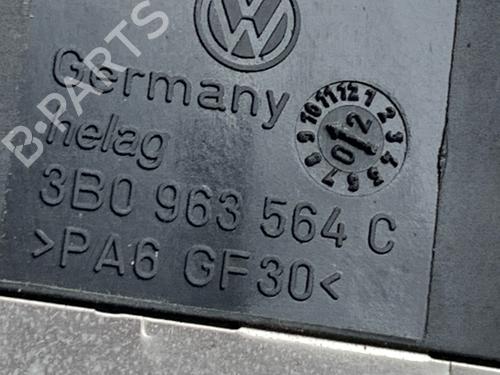 Switch VW PASSAT B5.5 Variant (3B6) 1.6 | BP39508451I30 - Image 5