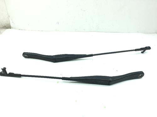 Used Front windshield wiper arm OPEL ASTRA H TwinTop (A04) 1.6 (L67) (105 hp) 14587756