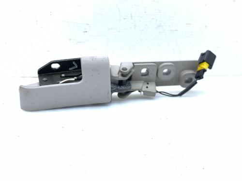 Used Interior roof handle Interior roof handle 37438520 37438520