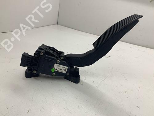 Pedal OPEL SIGNUM Hatchback (Z03) 2.8 V6 Turbo (F48) | BP21132707I4 