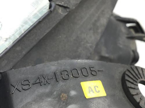 Right headlight FORD FOCUS I Turnier (DNW) 1.8 16V | BP17394812C29 