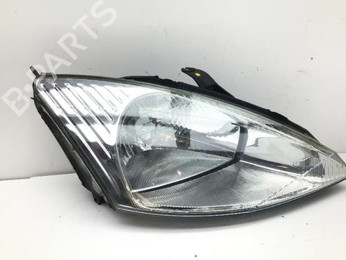 Right headlight FORD FOCUS I Turnier (DNW) 1.8 16V | BP17394812C29 