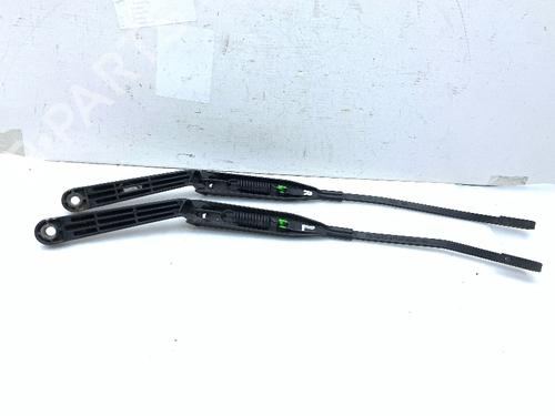 Used Front windshield wiper arm Front windshield wiper arm 37401631 37401631
