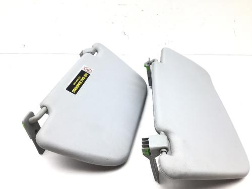 Right sun visor MERCEDES-BENZ VANEO (414) 1.7 CDI (414.700) | BP16123135I2 