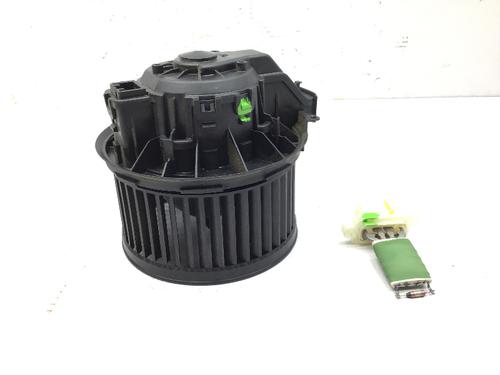 Used Heater blower motor FORD FIESTA VI (CB1, CCN) 1.25 (60 hp) 16986367