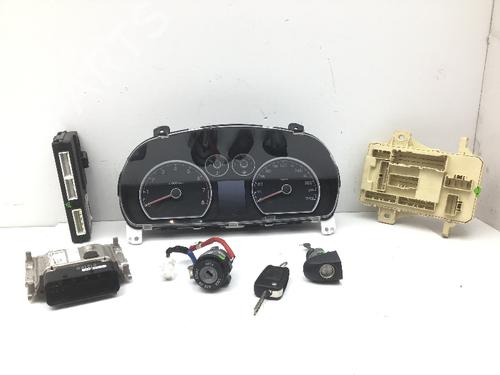 Used Engine control unit (ECU) HYUNDAI i30 (FD) 1.4 (109 hp) 29912688