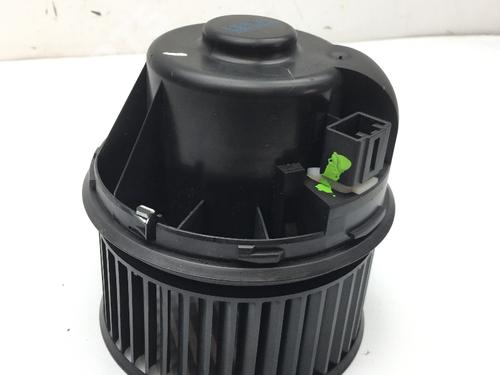 Ventilator motor FORD FOCUS II Turnier (DA_, FFS, DS) 1.6 TDCi (109 hp) 10747133