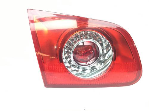 Venstre baklys, luke VW PASSAT B6 Variant (3C5) 1.4 TSI (122 hp) 16441991
