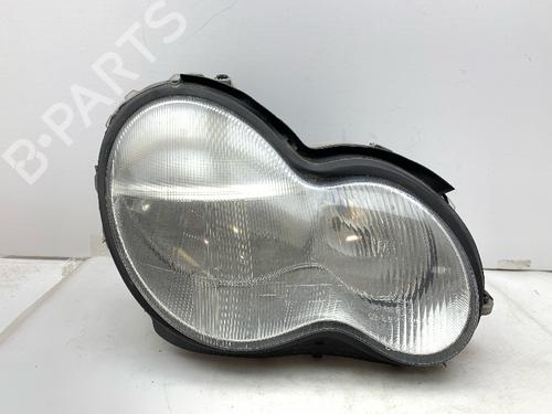 Used Right headlight Right headlight MERCEDES-BENZ C-CLASS (W203) C 180 (203.035) (129 hp) 36342867 36342867