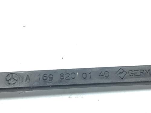 Front windshield wiper arm MERCEDES-BENZ A-CLASS (W169) A 150 (169.031, 169.331) | BP17366905C143 